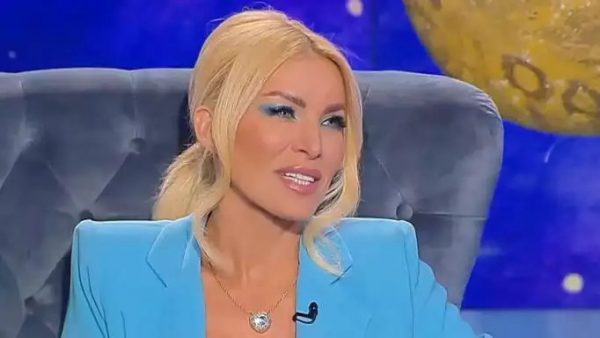 Κατερίνα Καινούργιου: «Φαίνομαι απελπισμένη, ξέρεις τι είναι να…»