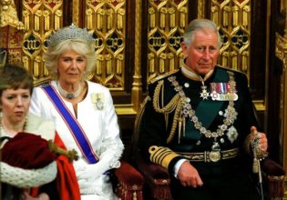 Όλα έτοιμα για τη στέψη του βασιλιά Καρόλου: Οι λεπτομέρειες για τo τελετουργικό – Ποιοι θα δώσουν το παρών