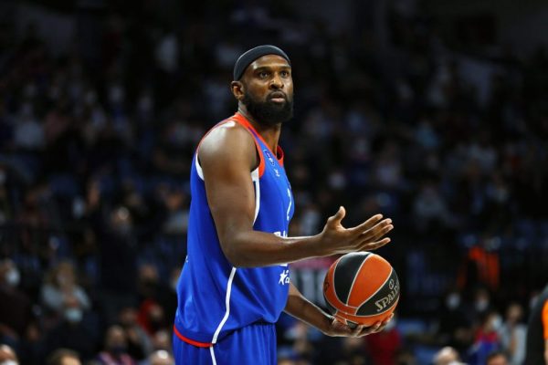 Εξιτήριο για τον Σίνγκλετον – Θα συνεχίσει την αποθεραπεία στο σπίτι