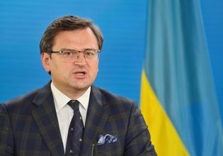 Ουκρανία: Ο ΥΠΕΞ Κουλέμπα κατήγγειλε τις «ουδέτερες» κυβερνήσεις της Λατινικής Αμερικής