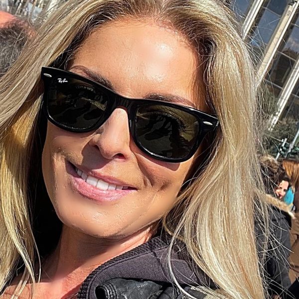 Κατερίνα Λάσπα: Χαλάρωση και πρώτα μπάνια στη Σέριφο