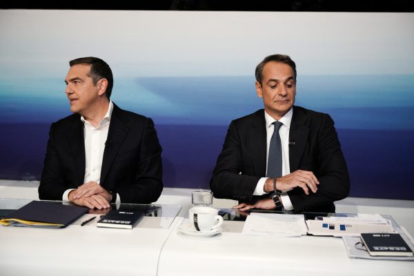 Η ατάκα του Τσίπρα στον Μητσοτάκη που δεν «έπιασαν» οι κάμερες του ντιμπέιτ