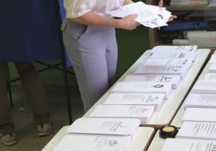 Εκλογές 2023: Στην εφορευτική επιτροπή η Ευγενία Μανωλίδου