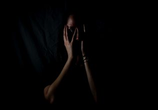 Βιασμός στην Καβάλα: Από τα 8 της χρόνια πιστεύεται ότι κακοποιούσε την κόρη του ο 52χρονος πατέρας