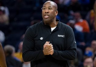 Στο ΣΕΦ για τον Βεζένκοφ ο προπονητής των Κινγκς