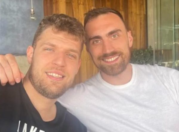 Συνάντηση… γιγάντων με Βεζένκοφ και Μιλουτίνοφ