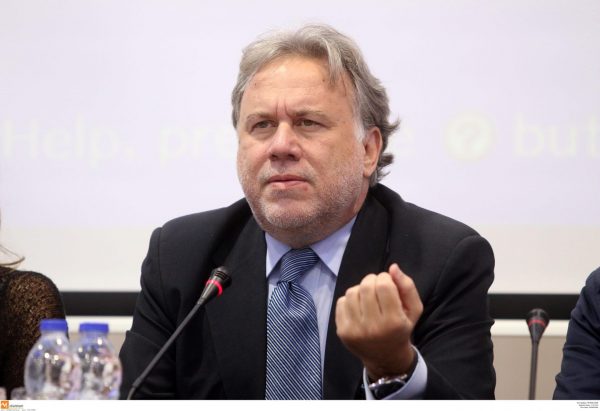 Αποσύρεται από τις εκλογές ο Γιώργος Κατρούγκαλος μετά το «αυτογκόλ» και την παρέμβαση Τσίπρα στο in