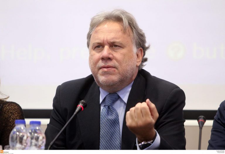 Αποσύρεται από τις εκλογές ο Γιώργος Κατρούγκαλος μετά το «αυτογκόλ» και την παρέμβαση Τσίπρα στο in