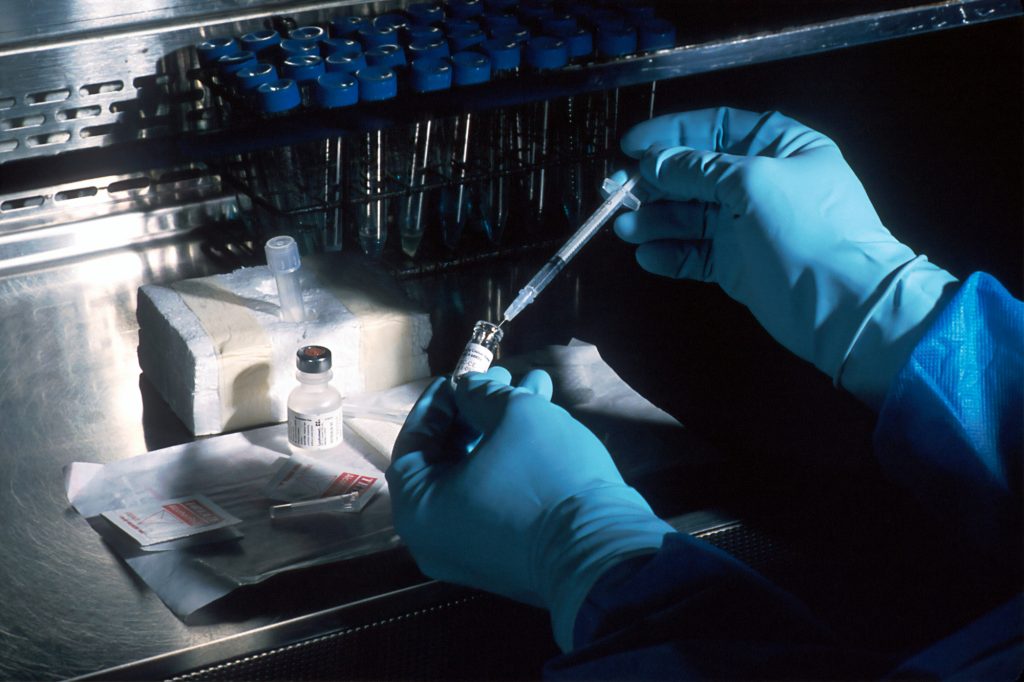Νόσος Χ: «Καμπανάκι» ειδικών για νέα θανατηφόρα πανδημία και οι ιοί «ζόμπι»