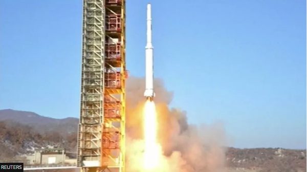 Βόρεια Κορέα: Ειδοποίησε την Ιαπωνία για την εκτόξευση «δορυφόρου»