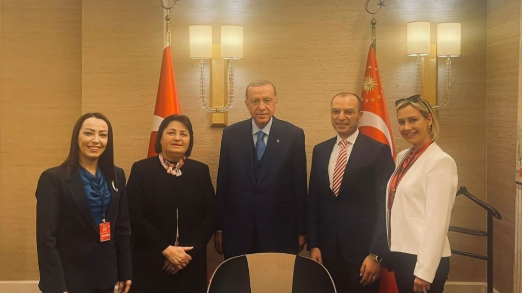 Τουρκία εκλογές: Τραβά ξανά το χαρτί του εθνικισμού ο Ερντογάν με το βλέμμα στη Δυτική Θράκη