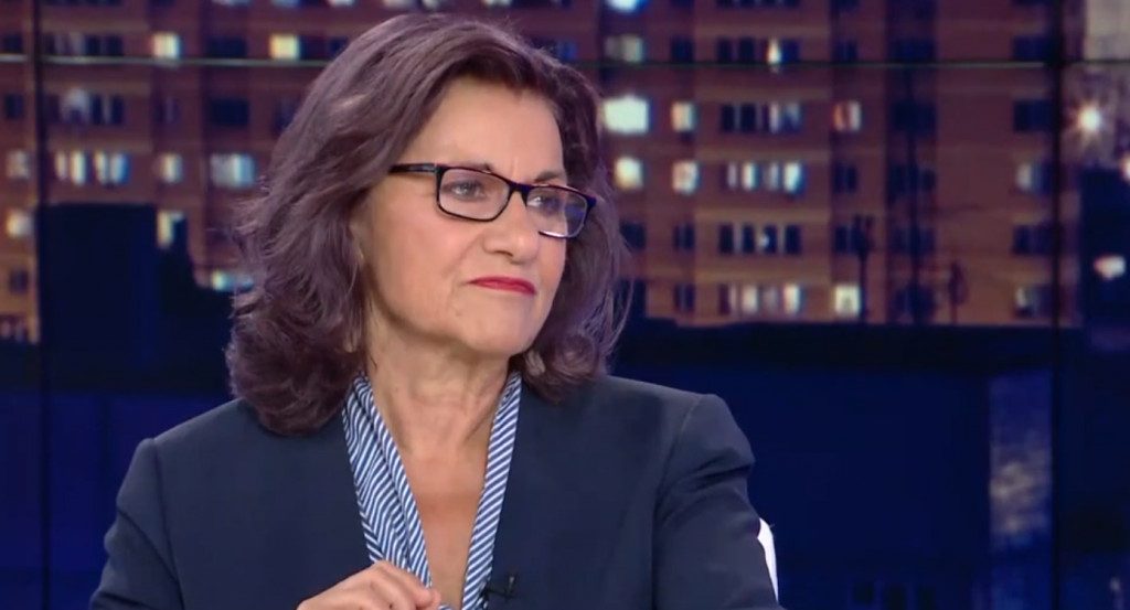 Θεανώ Φωτίου: Στα 5.000 ευρώ  ετήσιο εισόδημα η μεσαία τάξη