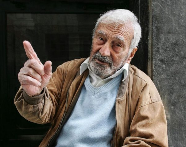 Αλέξης Πάρνης: Οι μεγάλες ιστορικές στιγμές και οι ηθικοί άθλοι