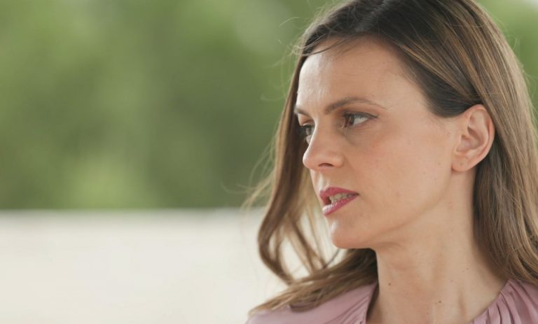 Έφη Αχτσιόγλου: Δεν έχουμε καμία διασύνδεση με οικονομικά συμφέροντα ή άλλες ελίτ