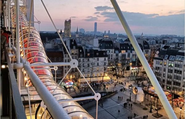 Γαλλία: Κλείνει ένα από τα πιο δημοφιλή αξιοθέατα του Παρισιού