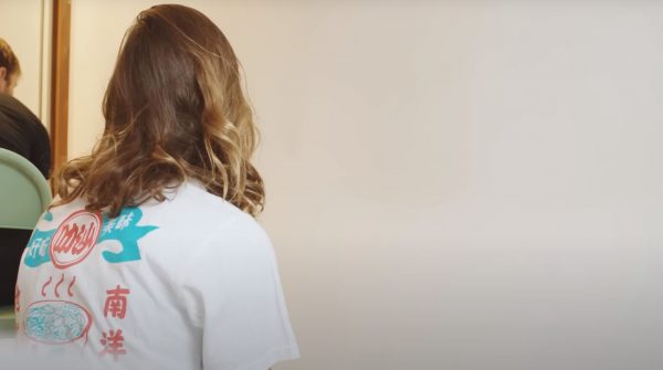 Από το catwalk στη ψύχωση: Ο γολγοθάς, ο αγώνας και η λύτρωση ενός μοντέλου