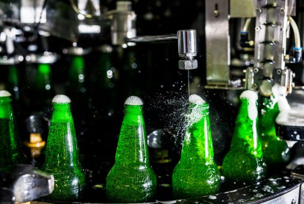 Στην Ολυμπιακή Ζυθοποιία ζυθοποιούμε για ένα καλύτερο σήμερα και αύριο, στοχεύοντας στο ΜΗΔΕΝ κι ακόμη πιο μακριά!