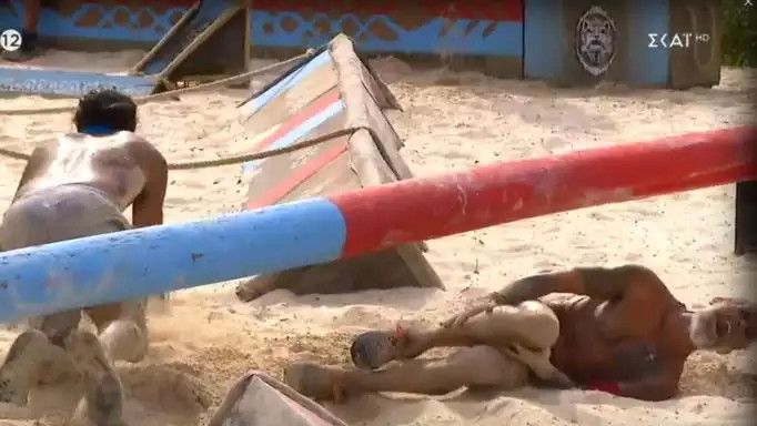 Survivor: Επιτέλους… είδαμε τον καβγά του Τάκη Καραγκούνια με τον Νίκο Μπάρτζη – Μπουνιές και κλωτσιές