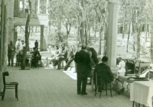 Συνέδριο Λιβάνου: Το «Εθνικό Συμβόλαιο» για το σχηματισμό πανελλήνιας κυβέρνησης