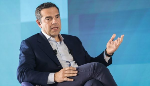 Αλέξης Τσίπρας: Οι προεκλογικές εξαγγελίες Μητσοτάκη δείχνουν πανικό