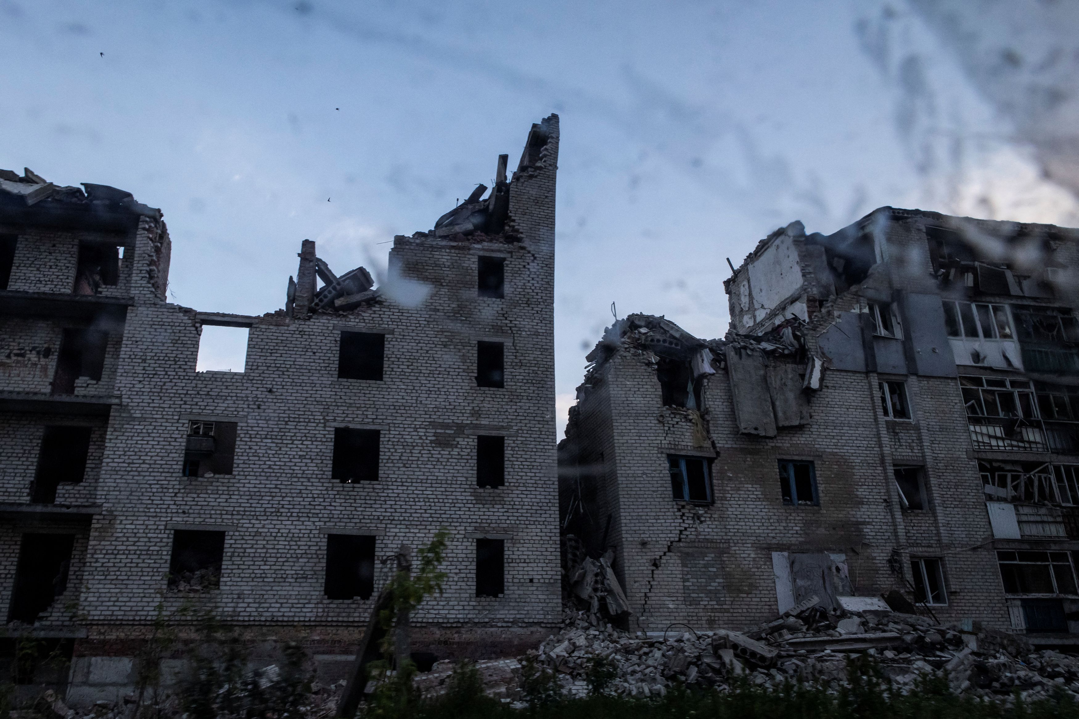 Πρόβλεψη - σοκ από Μεντβιέντεφ: «Η σύρραξη στην Ουκρανία θα κρατήσει δεκαετίες»
