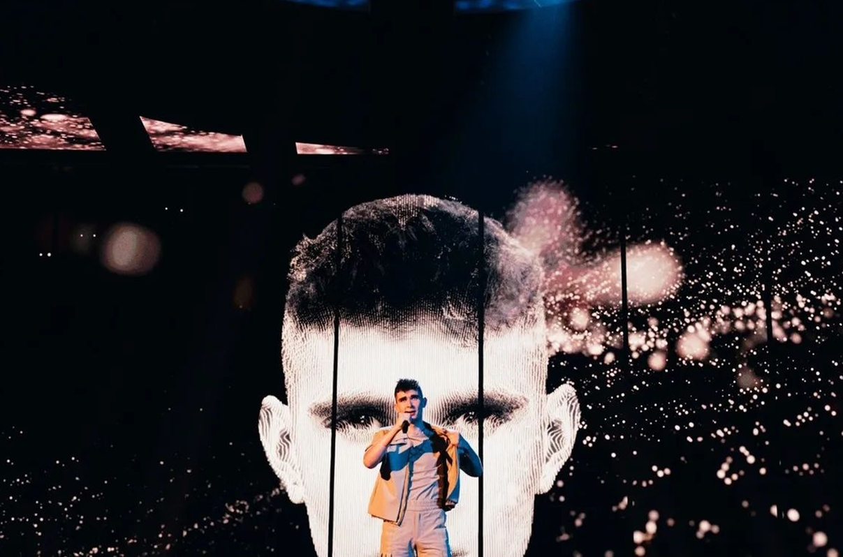 Eurovision: Πρώτη πρόβα για την ελληνική συμμετοχή – Θετικές εντυπώσεις από τον Victor Vernicos