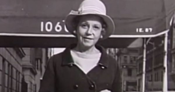 Έλενορ Λάμπερτ: Η γυναίκα που δούλεψε για τη μόδα μέχρι τα 100 της