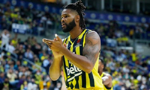 Φενέρμπαχτσε: Χωρίς τον Μπούκερ και στο 5ο παιχνίδι