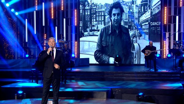 Σπίτι με το MEGA: Όλη η Ελλάδα υποκλίνεται στον σπουδαίο Μίκη Θεοδωράκη