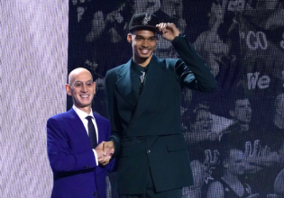 Ο Γουεμπανιαμά γνώρισε την αποθέωση στο Σαν Αντόνιο