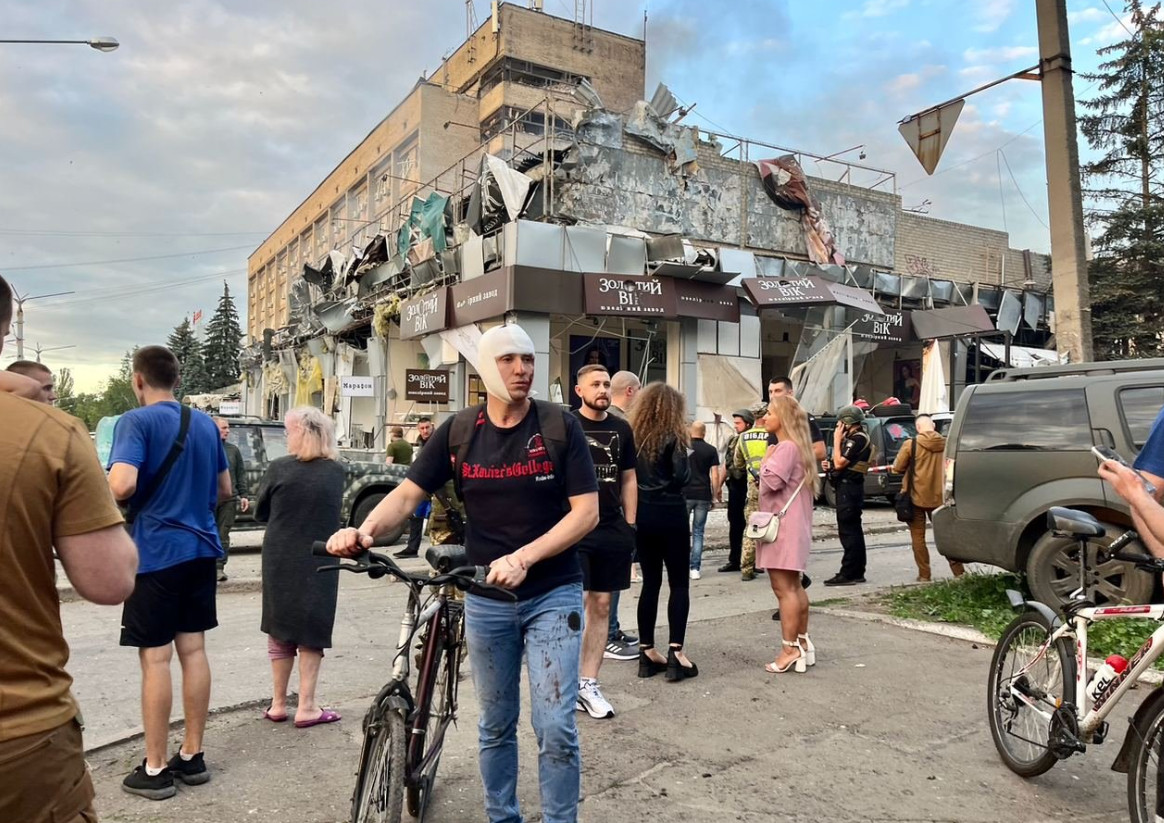 Ουκρανία: Βομβαρδισμός εστιατορίου στην πόλη Κραματόρσκ - Αναφορές για θύματα