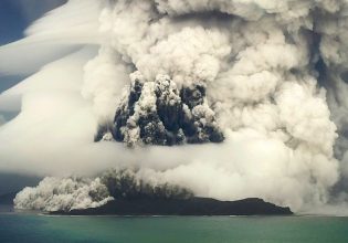 Τόνγκα: Η ηφαιστειακή έκρηξη του 2022 προκάλεσε την τέλεια ηλεκτρική καταιγίδα