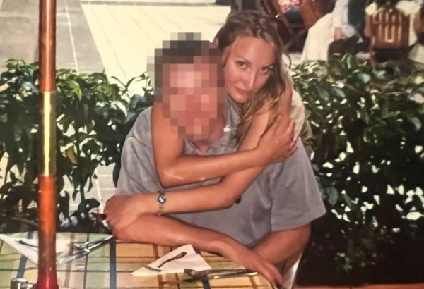 Χώρισε τον ετοιμοθάνατο σύζυγό της – «Εάν δεν έσωζα τον εαυτό μου, πιθανότατα θα πέθαινα»