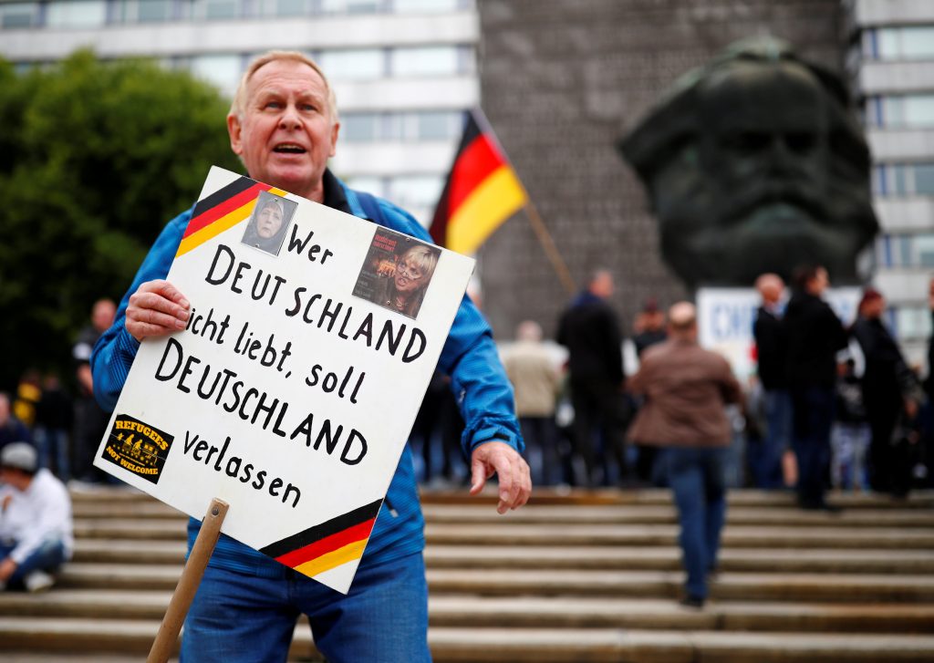 Δημοσκόπηση στη Γερμανία: Άνοδος για την ακροδεξιά – Στο 19% η AfD