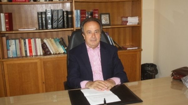 ΝΙΚΗ: Ο πρώην αντιπρόεδρος του Αρείου Πάγου Γ. Αποστολάκης επικεφαλής του Επικρατείας