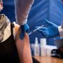 Κοροναϊός: Τα στελέχη «Κράκεν» και «Αρκτούρος» στο στόχαστρο των επόμενων εμβολίων