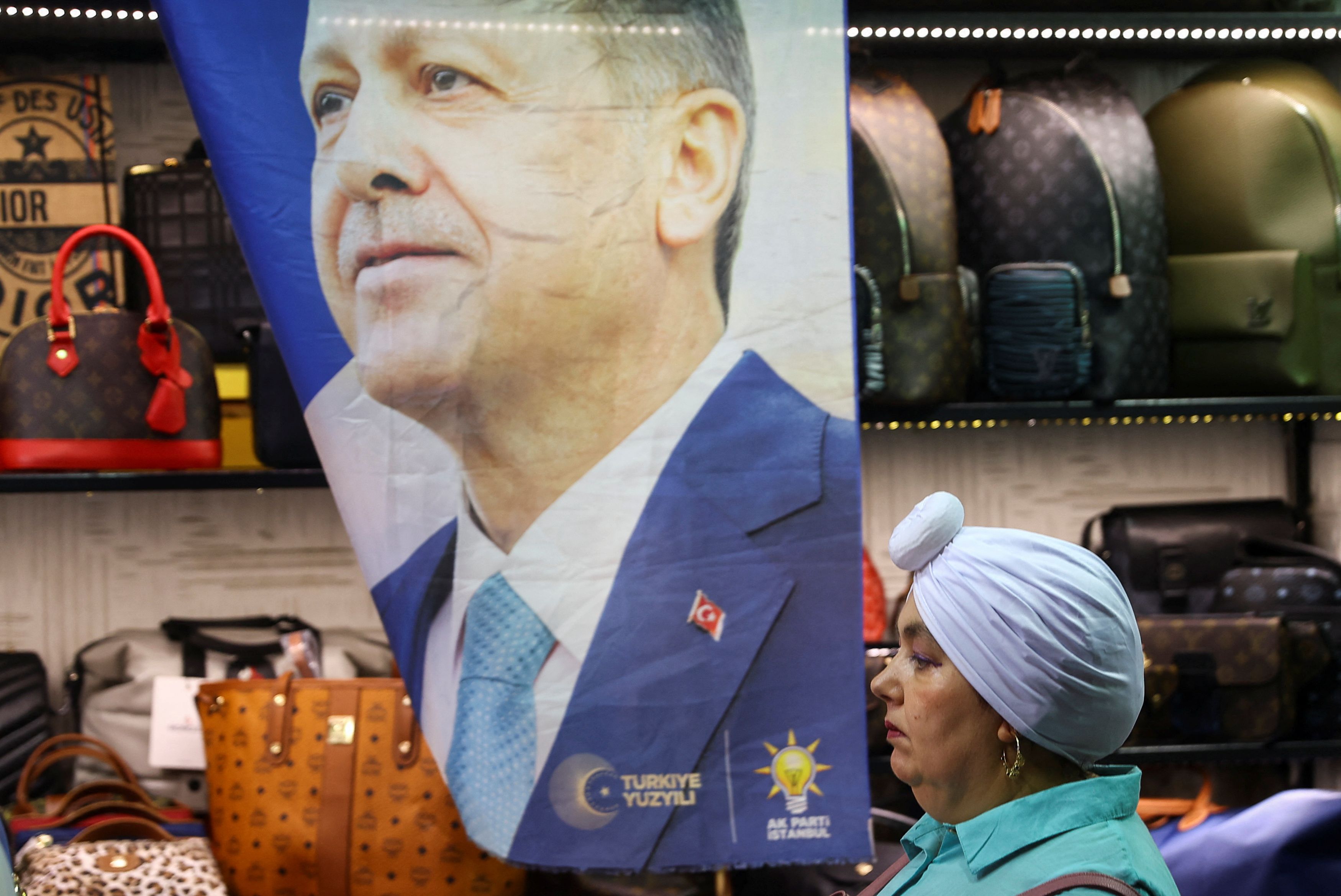 Γερμανία: Η Νυρεμβέργη απαγορεύει αφίσες και προεκλογικό υλικό ξένων κομμάτων μετά την καμπάνια Ερντογάν