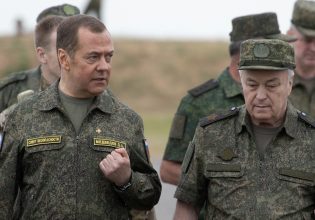 Ντμίτρι Μεντβέντεφ: H Ουκρανία εξαπέλυσε αντεπίθεση και η Μόσχα θα πρέπει να απαντήσει