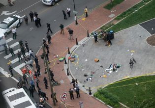 Πυροβολισμοί στις ΗΠΑ: Δύο νεκροί από πυρά μετά από γιορτή αποφοίτησης στη Βιρτζίνια