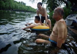 Κίνα: «Σπάνε» τα ρεκόρ θερμοκρασιών σε αρκετές πόλεις – Συναγερμός για το δίκτυο ηλεκτροδότησης
