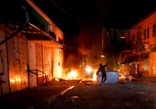 Δυτική Όχθη: Έφοδος του ισραηλινού στρατού στη Ραμάλα – Με πραγματικά πυρά απάντησαν στις πέτρες