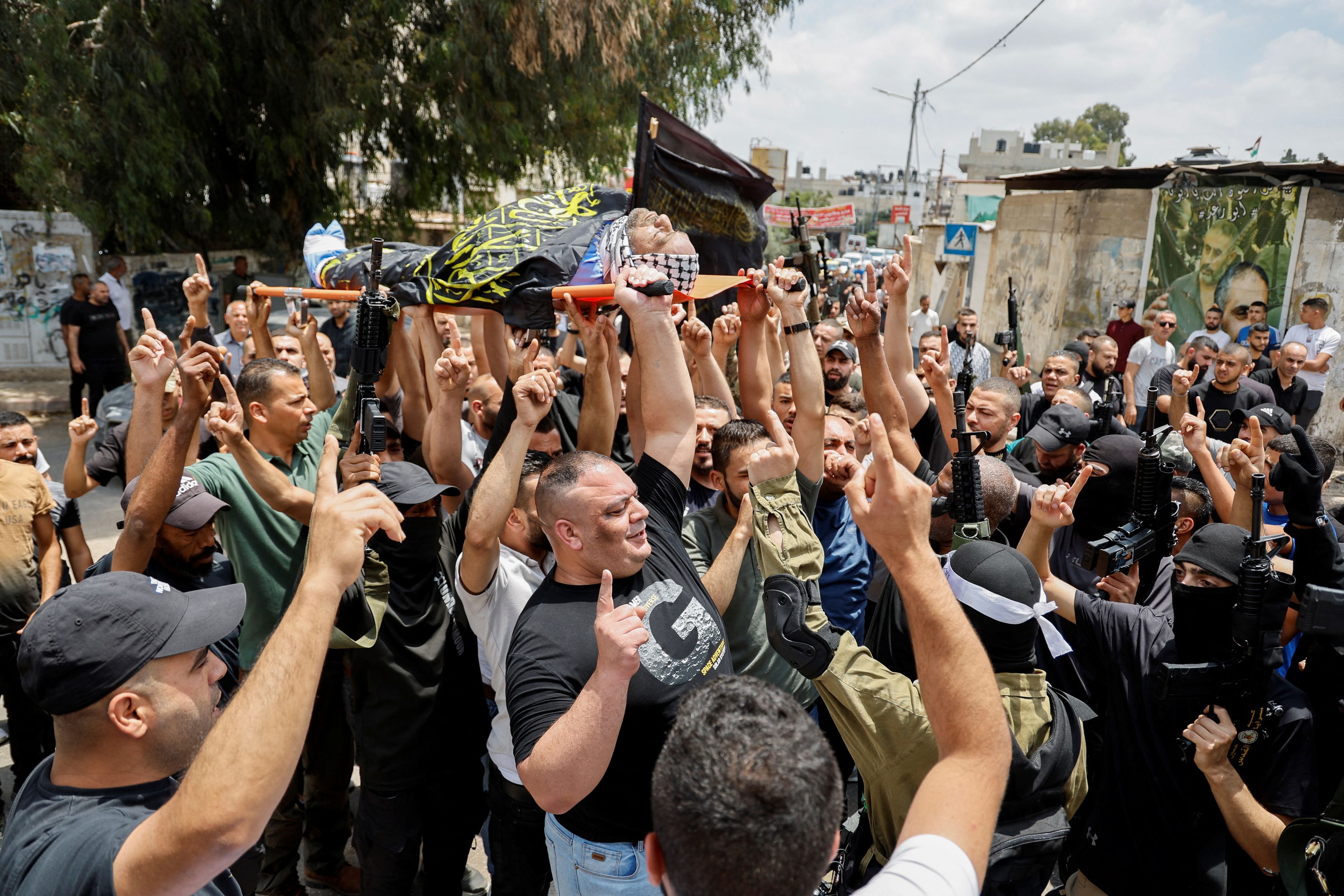 Δυτική Όχθη: Οξυμένη παραμένει η κατάσταση - Τρεις ακόμη νεκροί Παλαιστίνιοι, «το έγκλημα δεν θα μείνει ατιμώρητο» λέει η Χαμάς