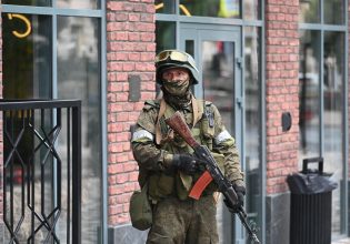 Wagner: Το ρωσικό υπουργείο Άμυνας καλεί τους μαχητές της να εγκαταλείψουν τον Πριγκόζιν – Αντιτρομοκρατικό καθεστώς στη Μόσχα