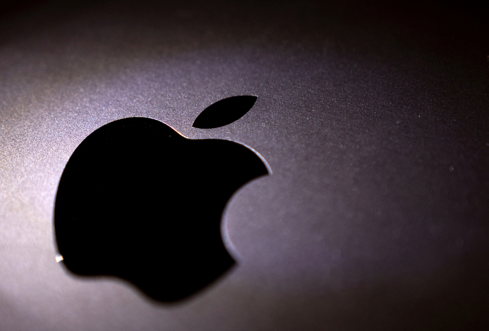 Apple: Η χρηματιστηριακή αξία ξεπέρασε και πάλι τα 3 τρισ. δολάρια