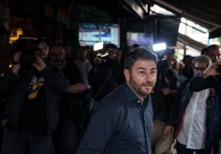 ΠΑΣΟΚ: Πόλεμος με τη ΝΔ για το πρόγραμμα του κόμματος