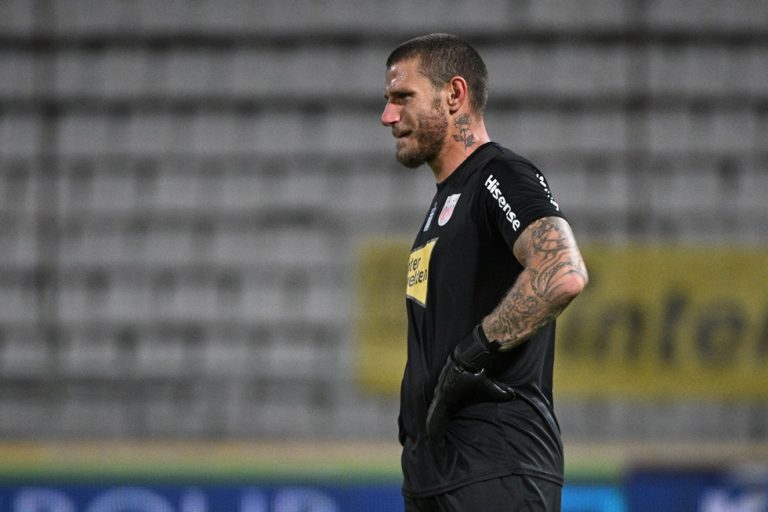 «Το… DNA αθώωσε τον Κλέιμαν, συνεχίζει στην Superleague ο Ισραηλινός»