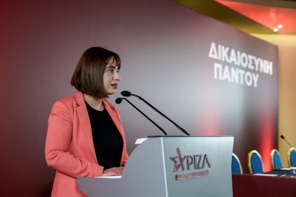 Ράνια Σβίγκου: H ΝΔ δεν θέλει να συζητηθούν τα προγράμματα των κομμάτων – Δεν θα αφήσουμε κανένα fake news αναπάντητο
