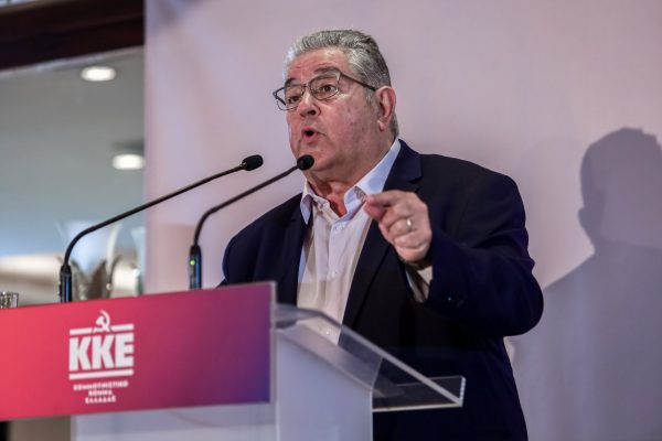 Κουτσούμπας: Μόνο το ΚΚΕ μπορεί να κάνει ισχυρή αντιπολίτευση