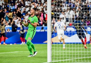 «Ακούει» προτάσεις για Βλαχοδήμο η Μπενφίκα