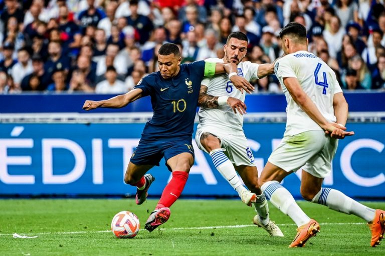 Στην κορυφή της τηλεθέασης στη Γαλλία το ματς των «τρικολόρ» με την Εθνική μας